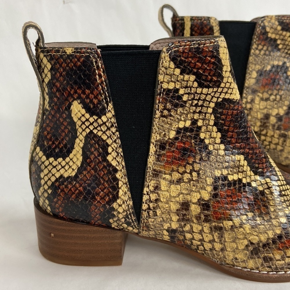 Madewell The Carina Boot in Snake Embossed Leather Ankle Chelsea Boot Booties - Picture 7 of 16